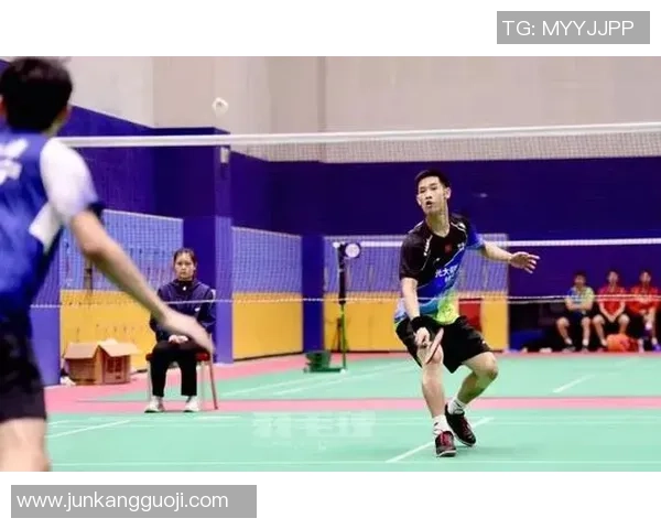 聚焦羽毛球:探讨成都羽毛球队的团队意识与发展策略